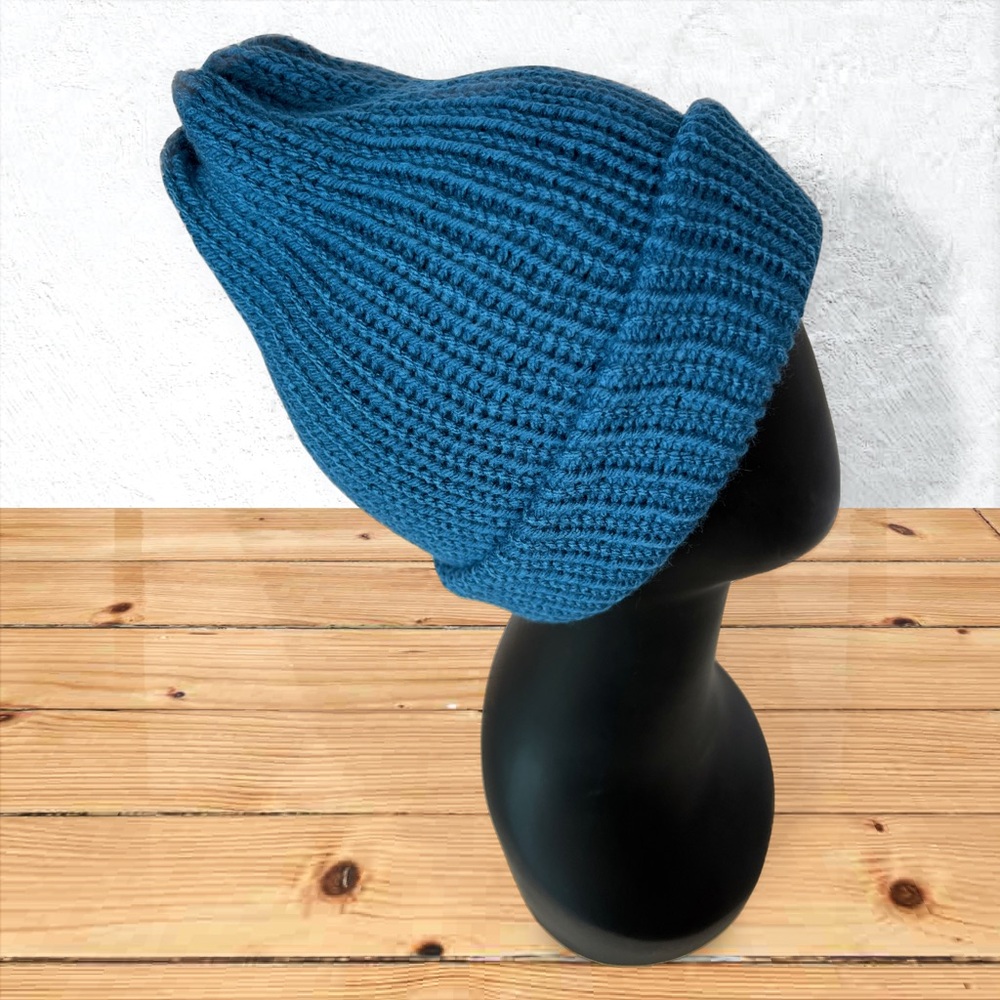 Handmade Knit Beanie Handcrafted Unisex Hat Ocean - Picture 4 of 10